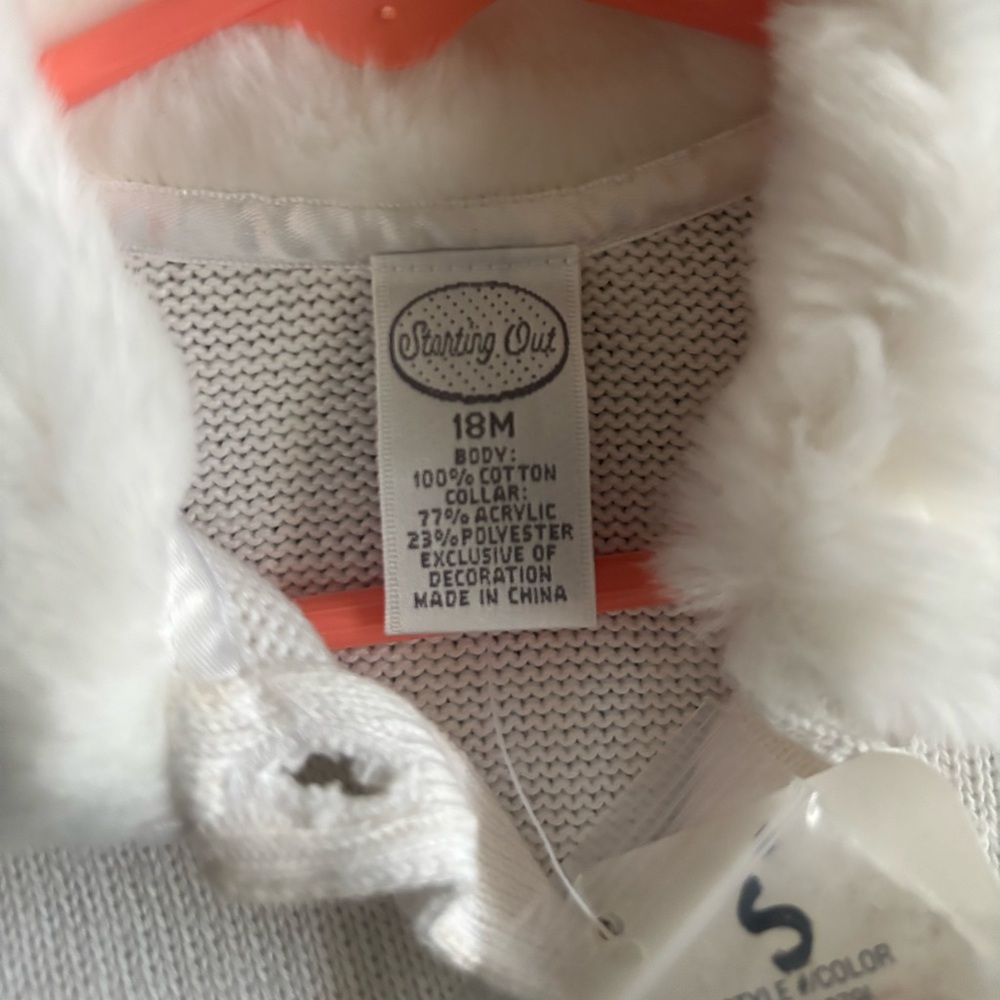Fur neck sweater